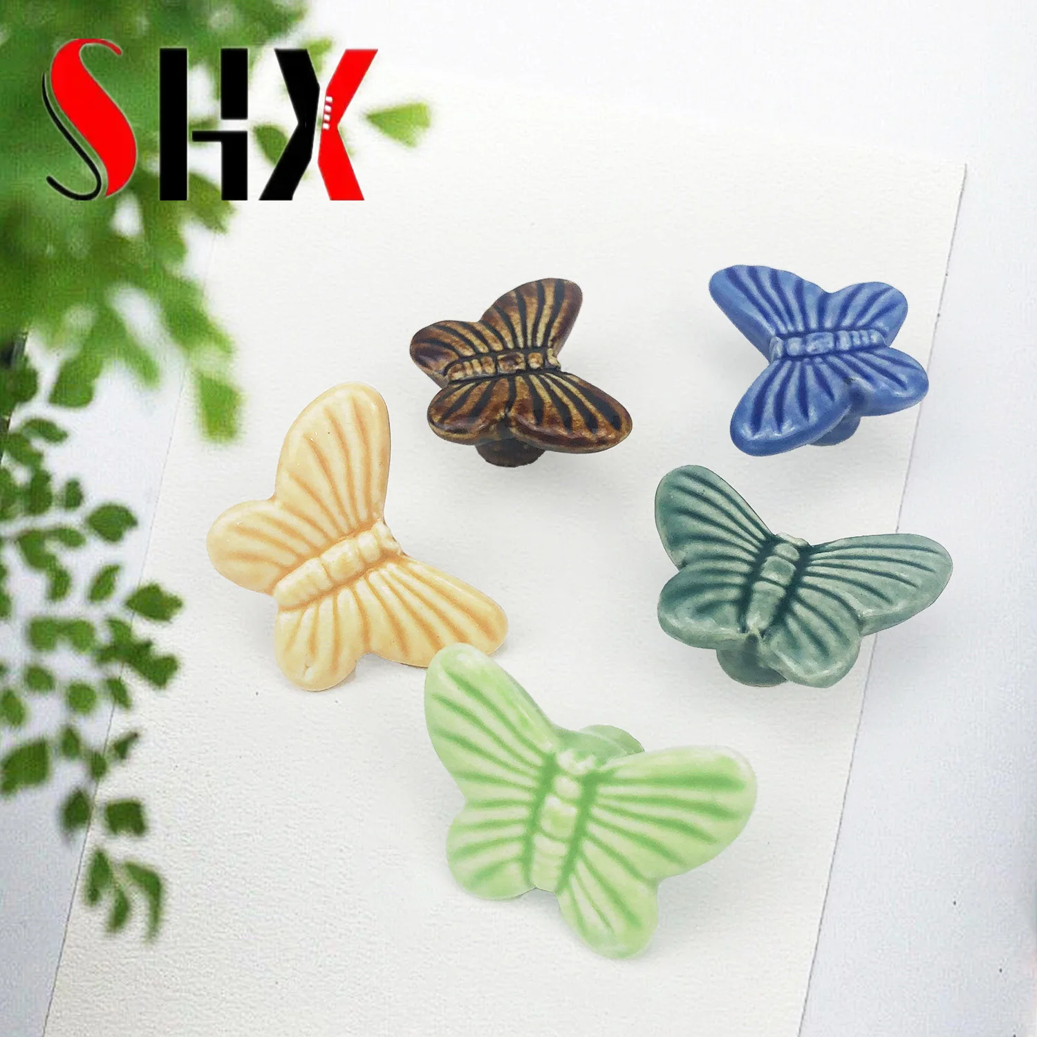 Furniture Hardware Paint - Kecil yang indah kupu-kupu keramik menangani